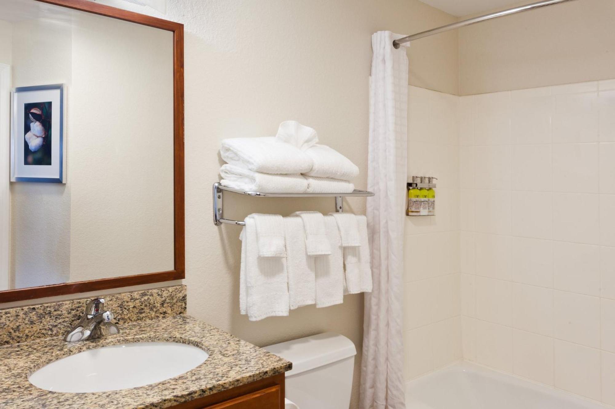 Candlewood Suites Eastchase Park By Ihg Montgomery Exterior photo