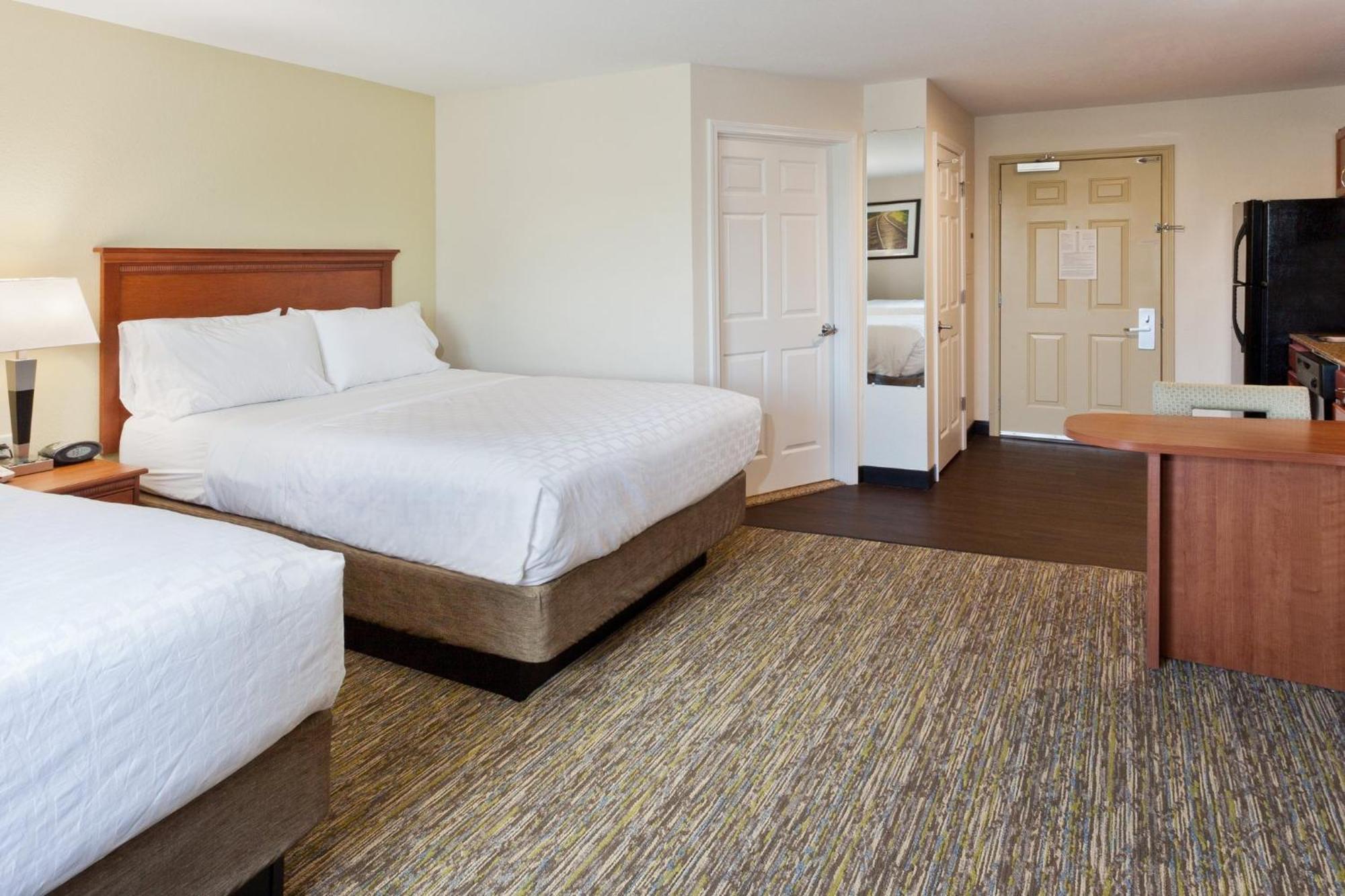 Candlewood Suites Eastchase Park By Ihg Montgomery Exterior photo